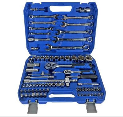 Набор инструмента JONSER JBR-82 кейс, 82 предмета, торцевые головки, ключи, биты